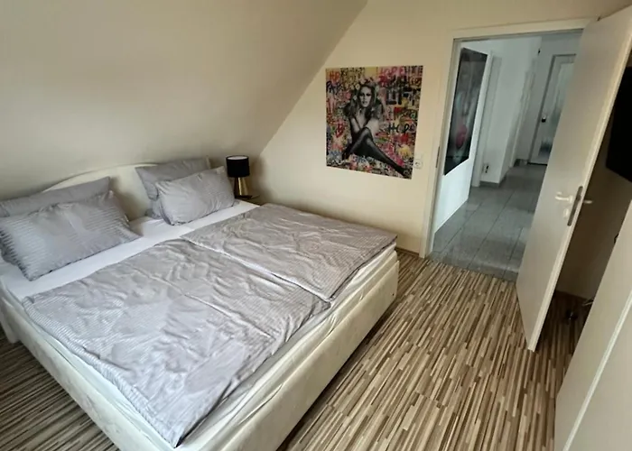 Zwei Ferienwohnungen Anker Max 5 Personen & Leuchtturm Max 4 Personen, Direkt In Steinhude Scheunenviertel, Balkon, Wlan , Privater Parkplatz, Wallbox